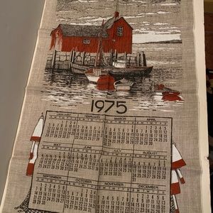 VINTAGE 1975 NEW ENGLAND LINEN TEA TOWEL.